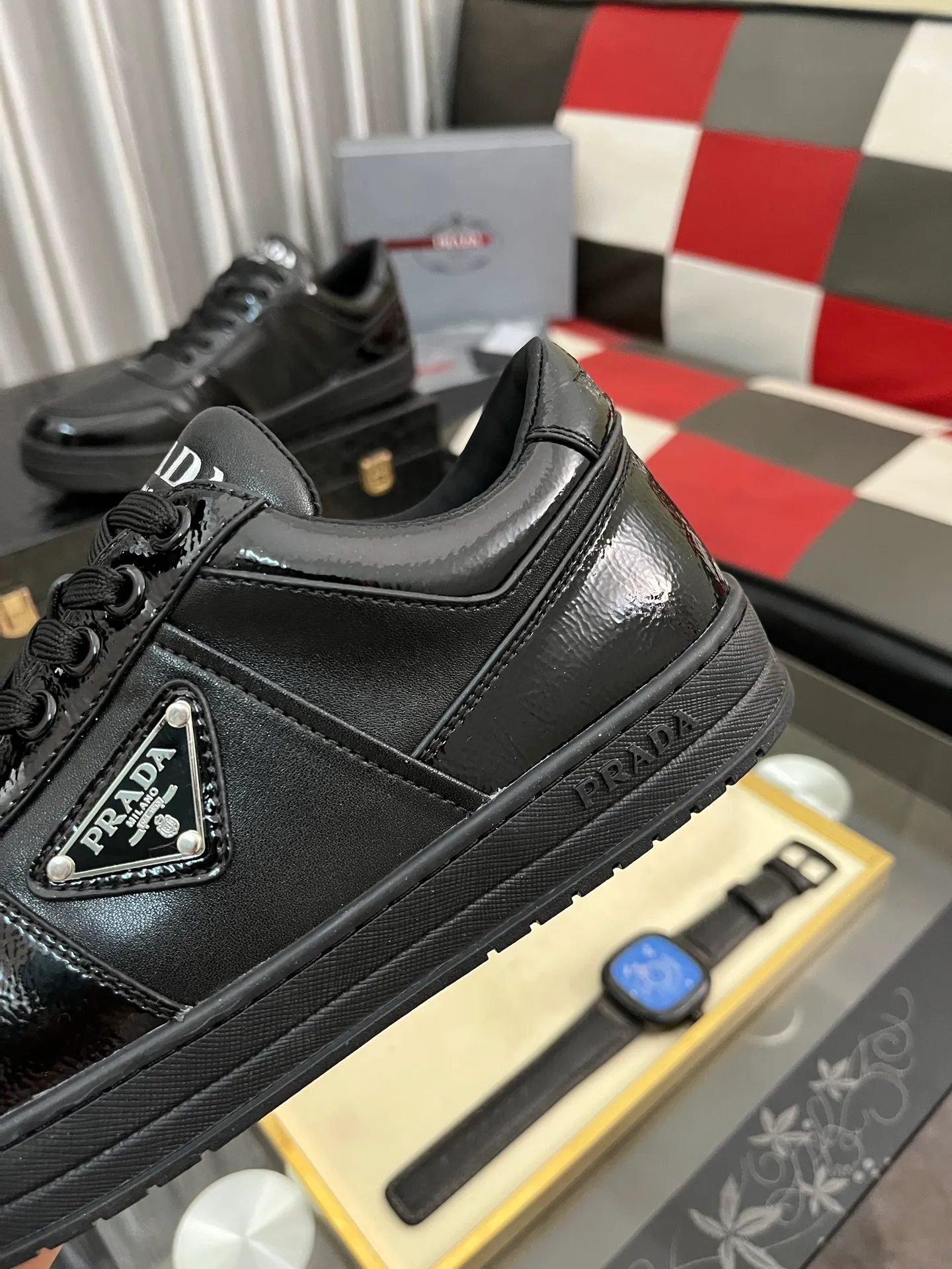 Men's shoes 💰560⌚️⌚️【PRADA】Prada - high-end quality original order 🔍🔍🔍 casual sports shoes - upper: 🔝 Nappa calfskin, brand high satin hollow canvas, shoe body sewn brand metal fasteners, tongue injection molded brand logo - lining: water-dyed cowhide - outsole: ultra-light TPU foam rubber; two-color molded outsole -Ultra-high quality control and fine workmanship: highlighted (high-end, extravagance, and class) -Size: 38-444️⃣colors available